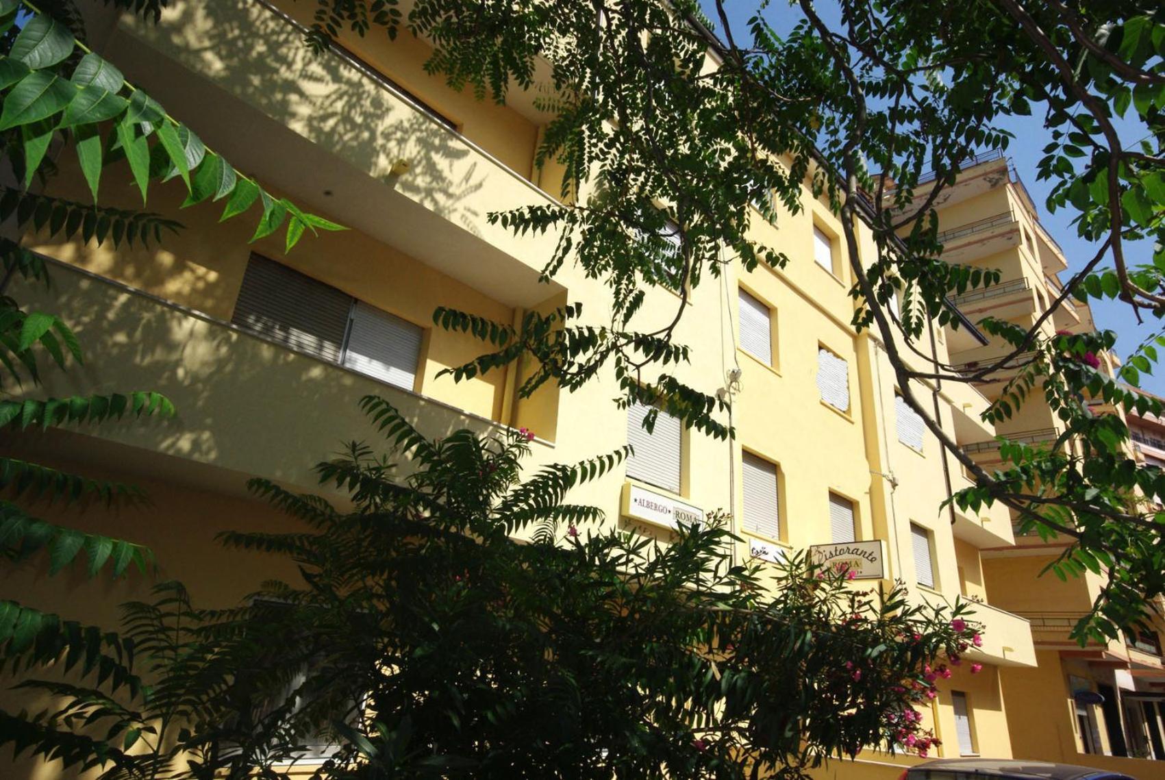 Albergo Roma Lanciano Buitenkant foto