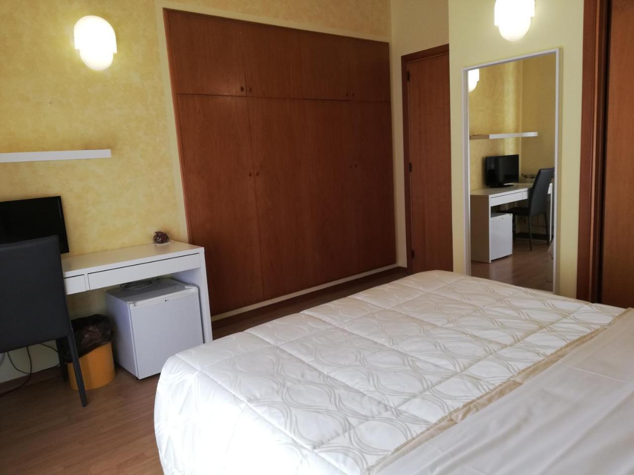 Albergo Roma Lanciano Buitenkant foto